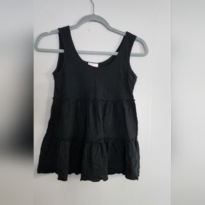 Black ruffle tiered loose flowy tank - Size small